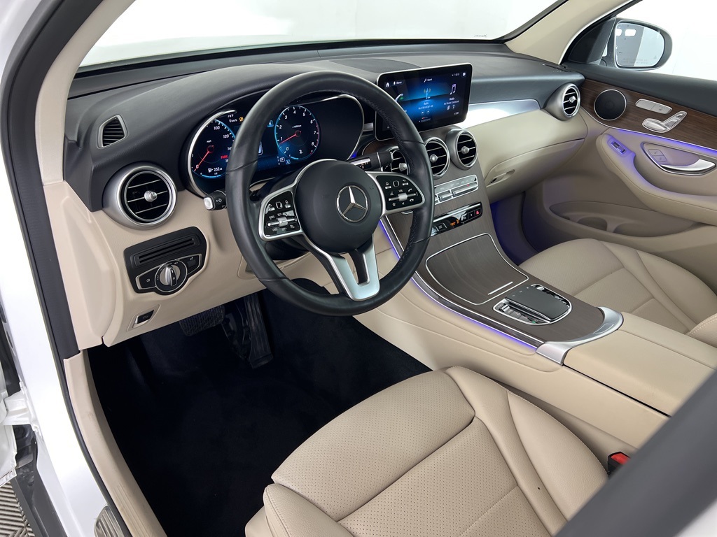 2022 Mercedes Benz GLC 300 4MATIC photo 2