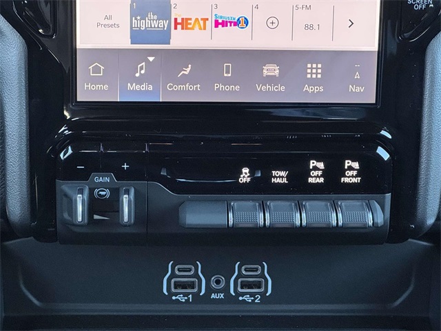 2026 Ram 3500 Big Horn photo 4