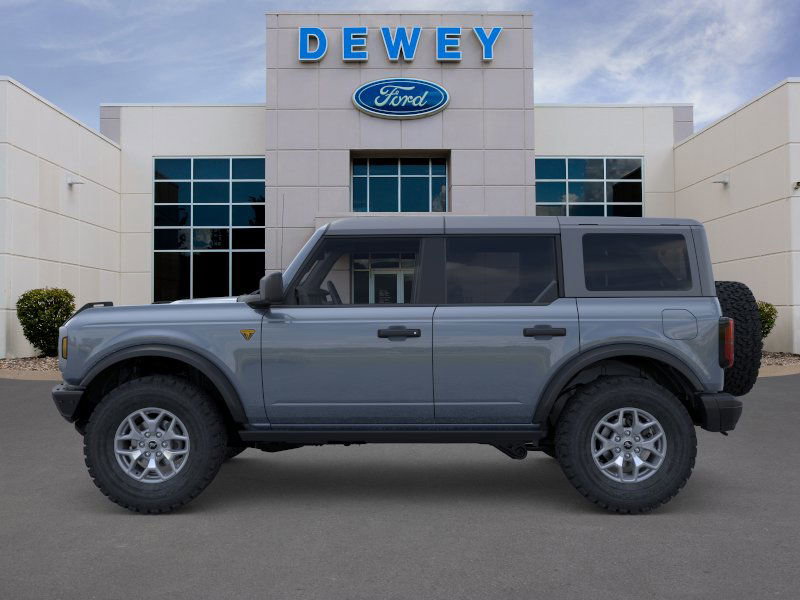 2025 Ford Bronco Badlands photo 2