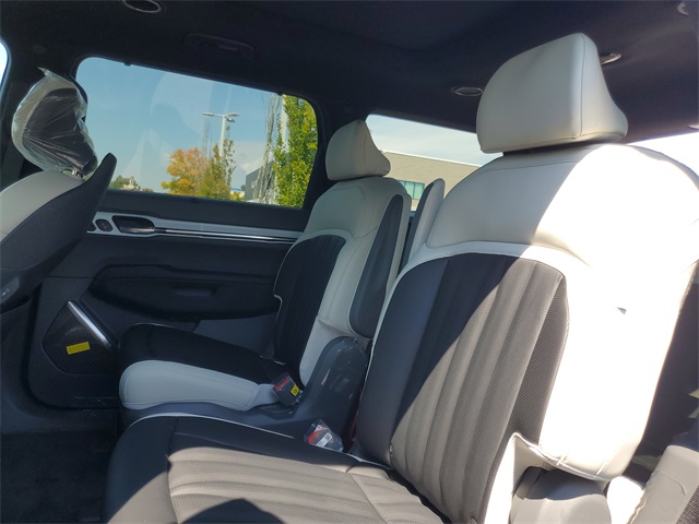 2026 Kia EV9 GT-Line photo 9