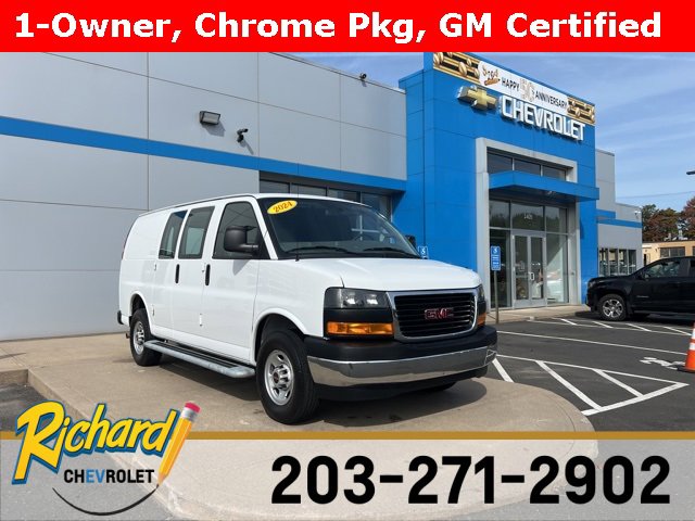 2024 GMC Savana Cargo Work Van's photo