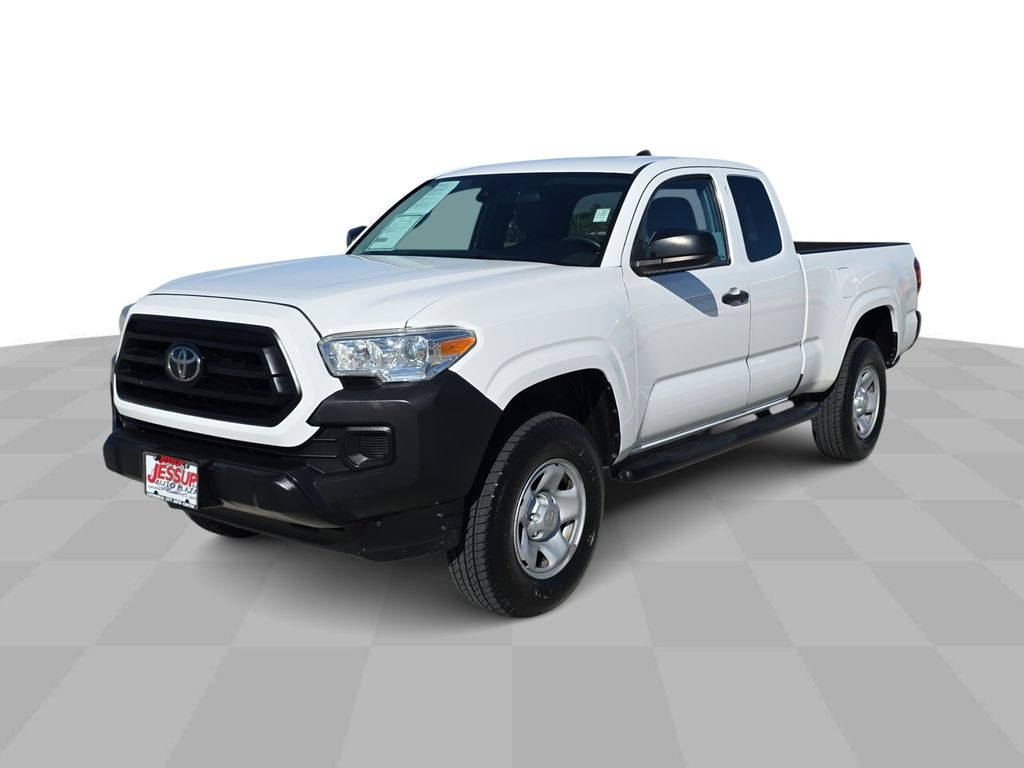 2020 Toyota Tacoma SR photo 4
