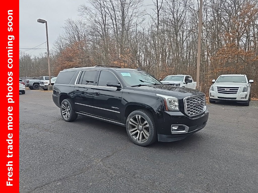 2019 GMC Yukon XL Denali's photo