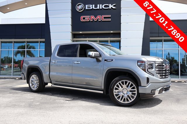2025 GMC Sierra Denali's photo
