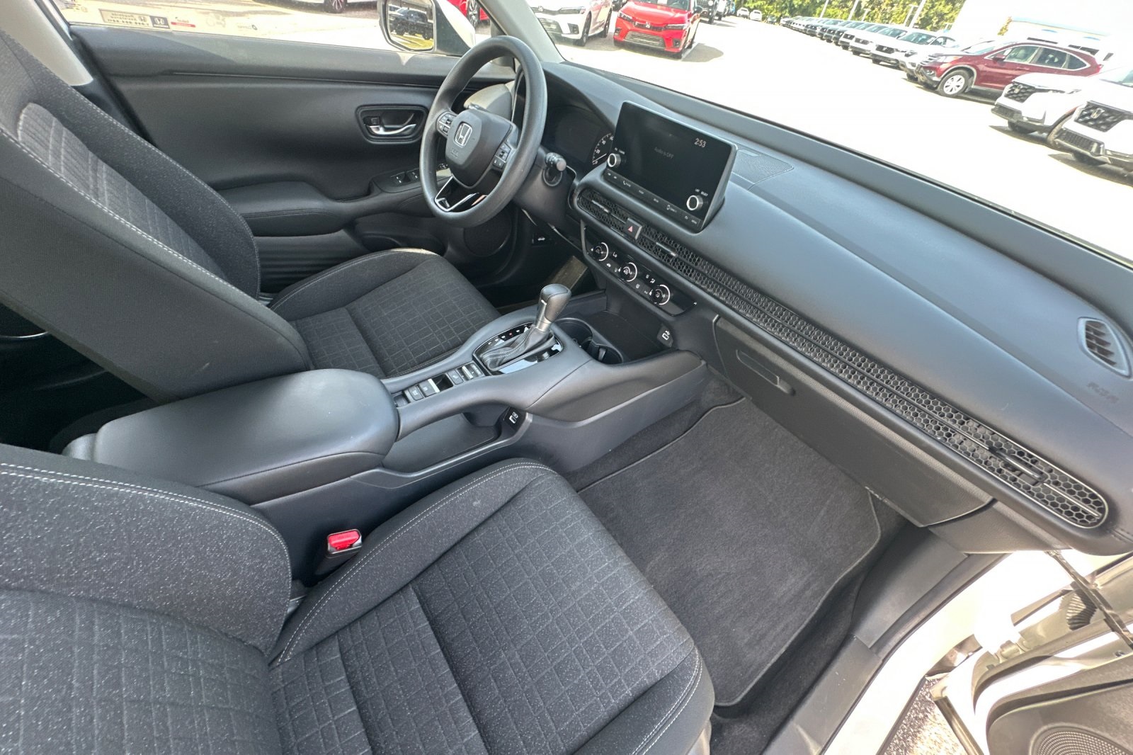 2023 Honda HR-V LX photo 17