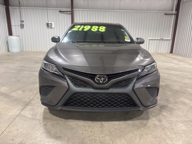 2018 Toyota Camry L photo 3