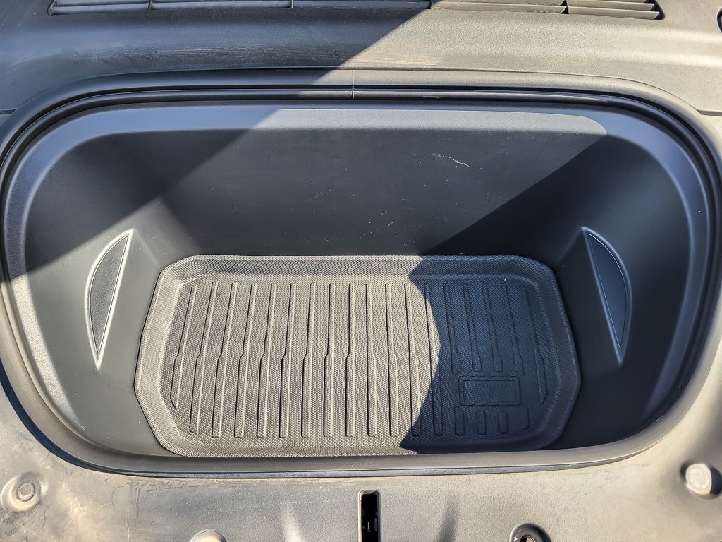 2023 Tesla Model Y Performance photo 21