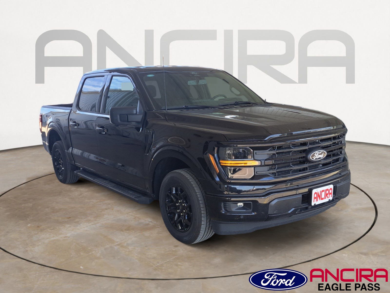 2025 Ford F-150 XLT's photo