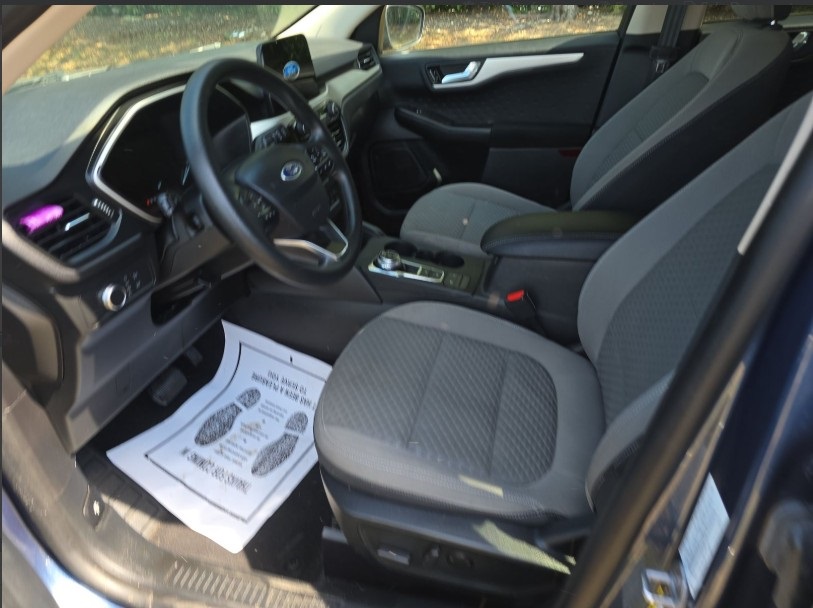 2020 Ford Escape SE photo 13