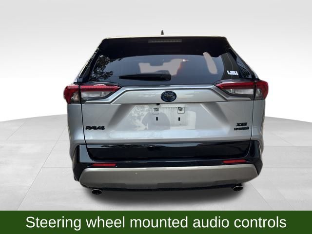 2023 Toyota RAV4 Hybrid XSE photo 5