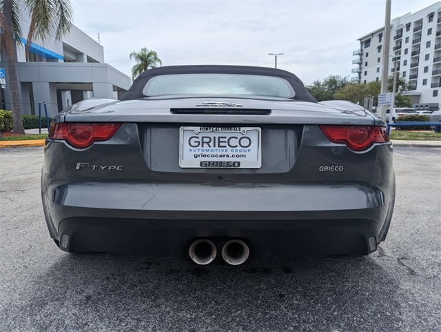 2016 Jaguar F-TYPE Base photo 9