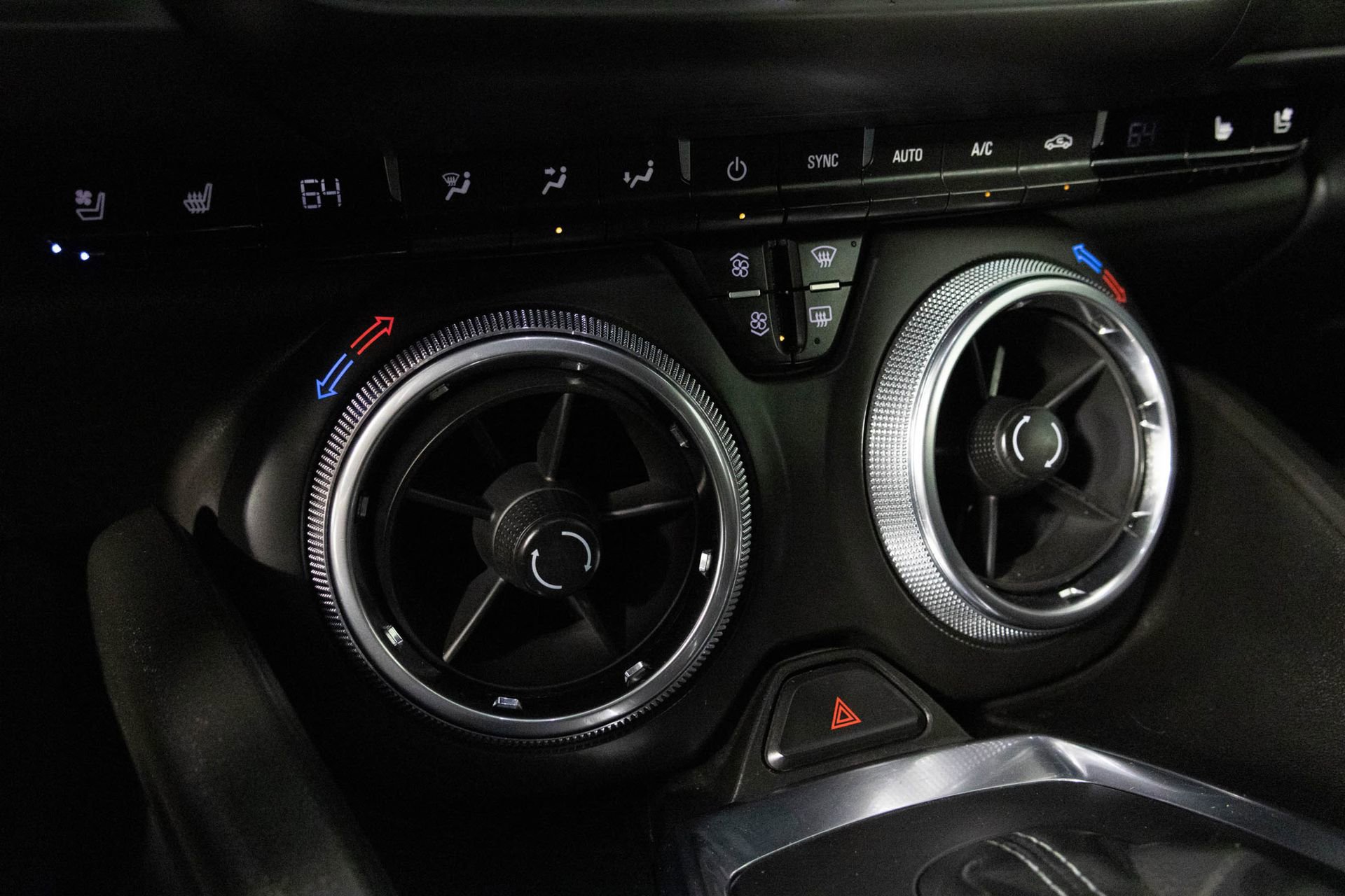 2024 Chevrolet Camaro 2LT photo 15