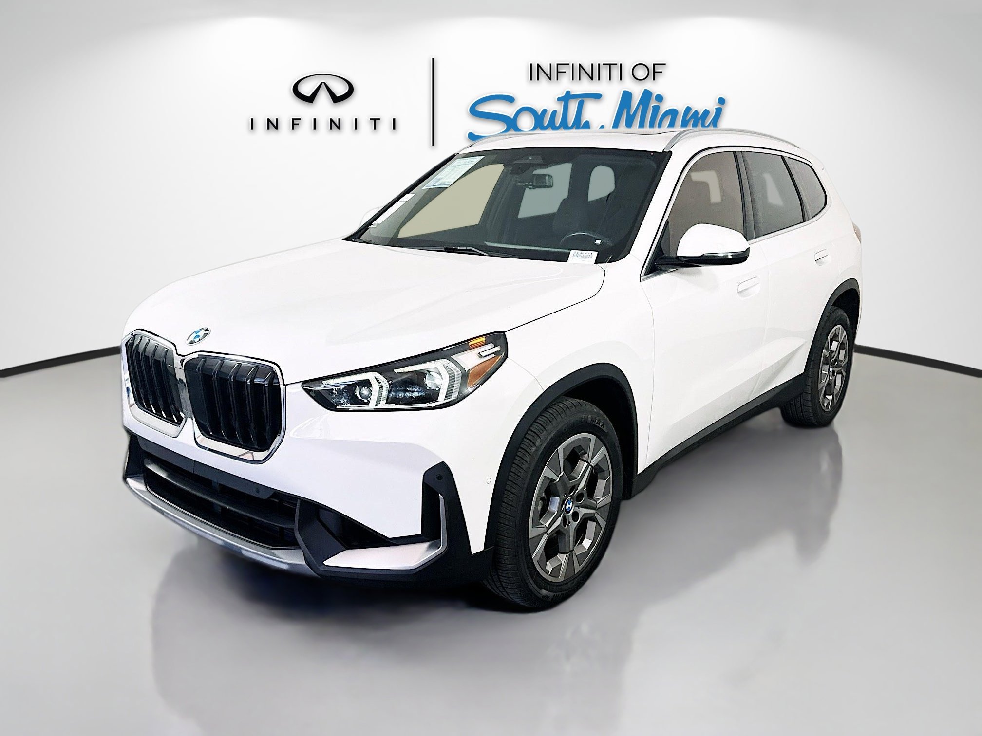 2023 Bmw X1 XDrive28i photo 3