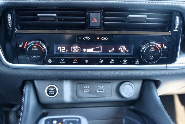 Used 2023 Gray Nissan SL image 28