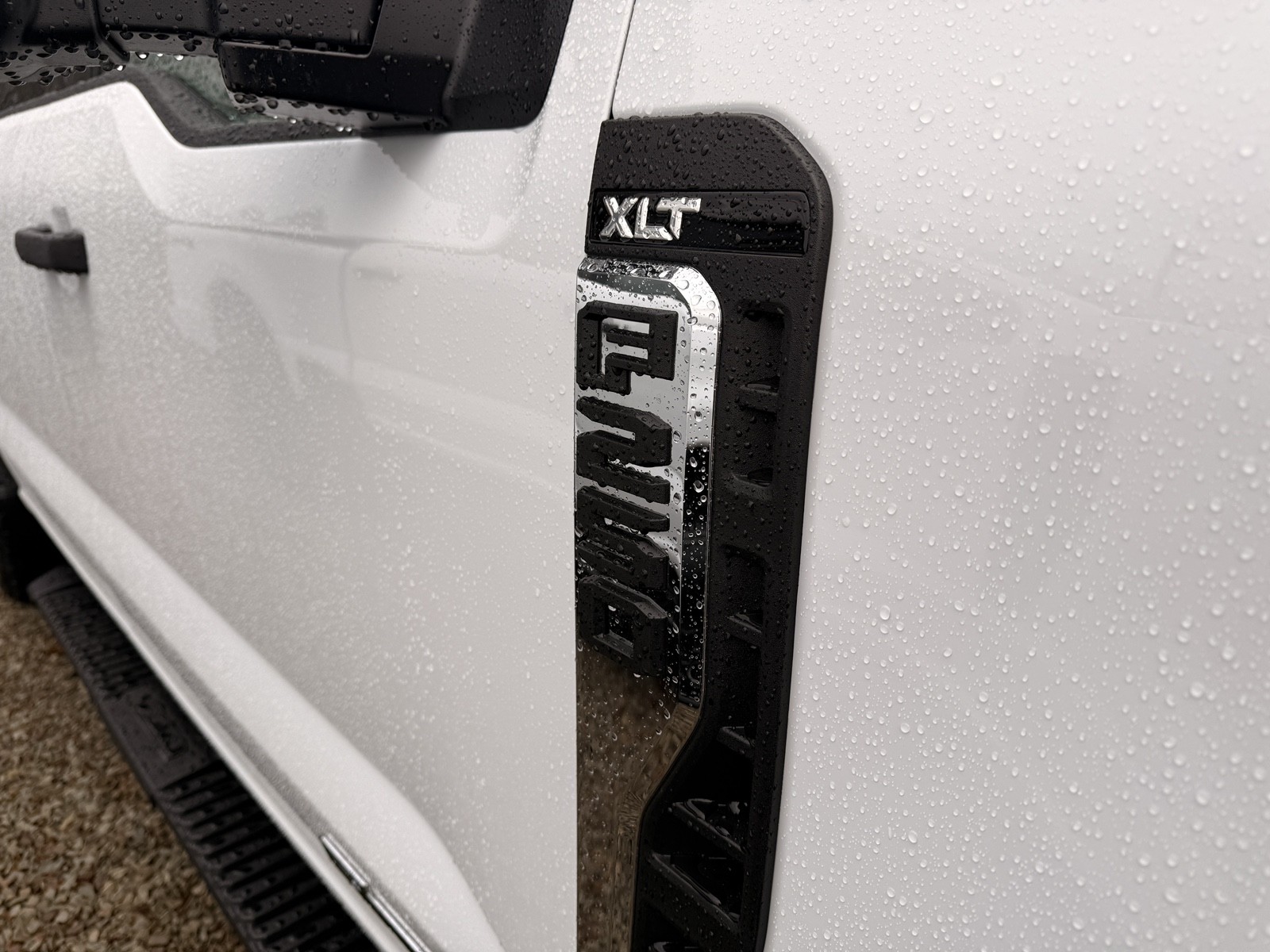 2026 Ford F-250 XLT photo 4