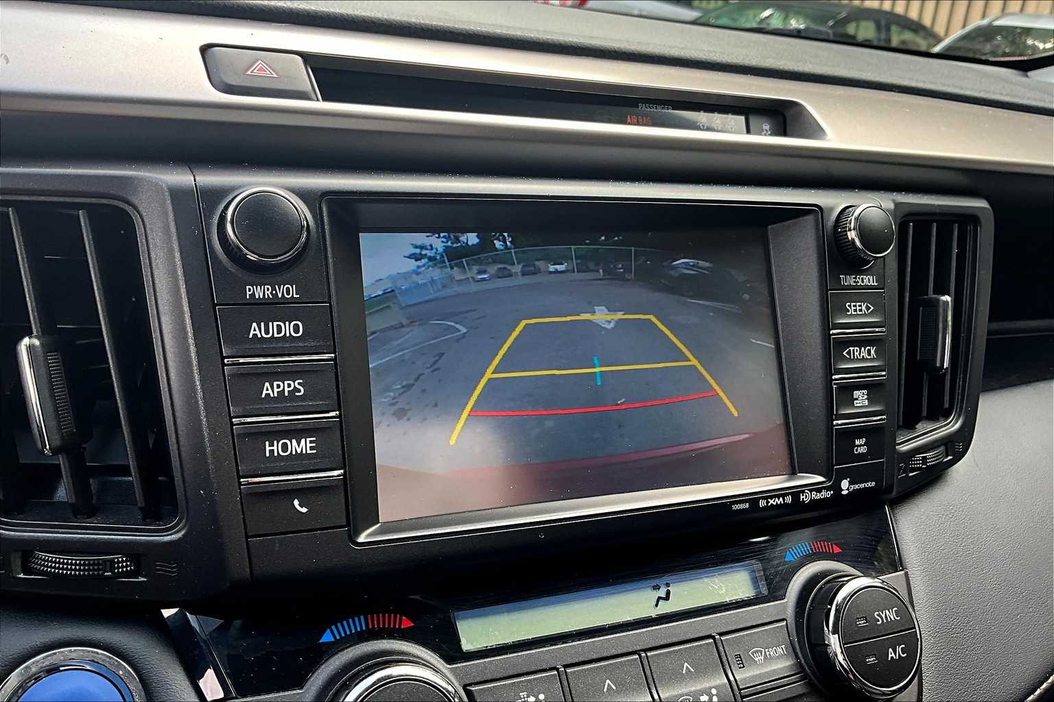2018 Toyota RAV4 Hybrid Limited photo 25