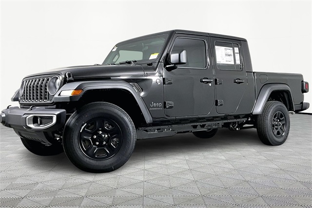 2026 Jeep Gladiator Sport's photo