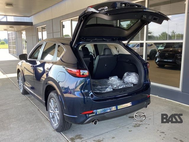 2025 Mazda CX-5 2.5 S Preferred photo 9