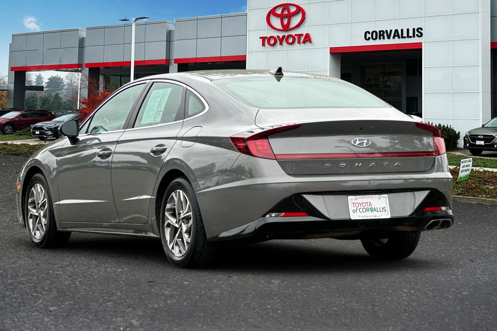 2022 Hyundai Sonata SEL photo 5