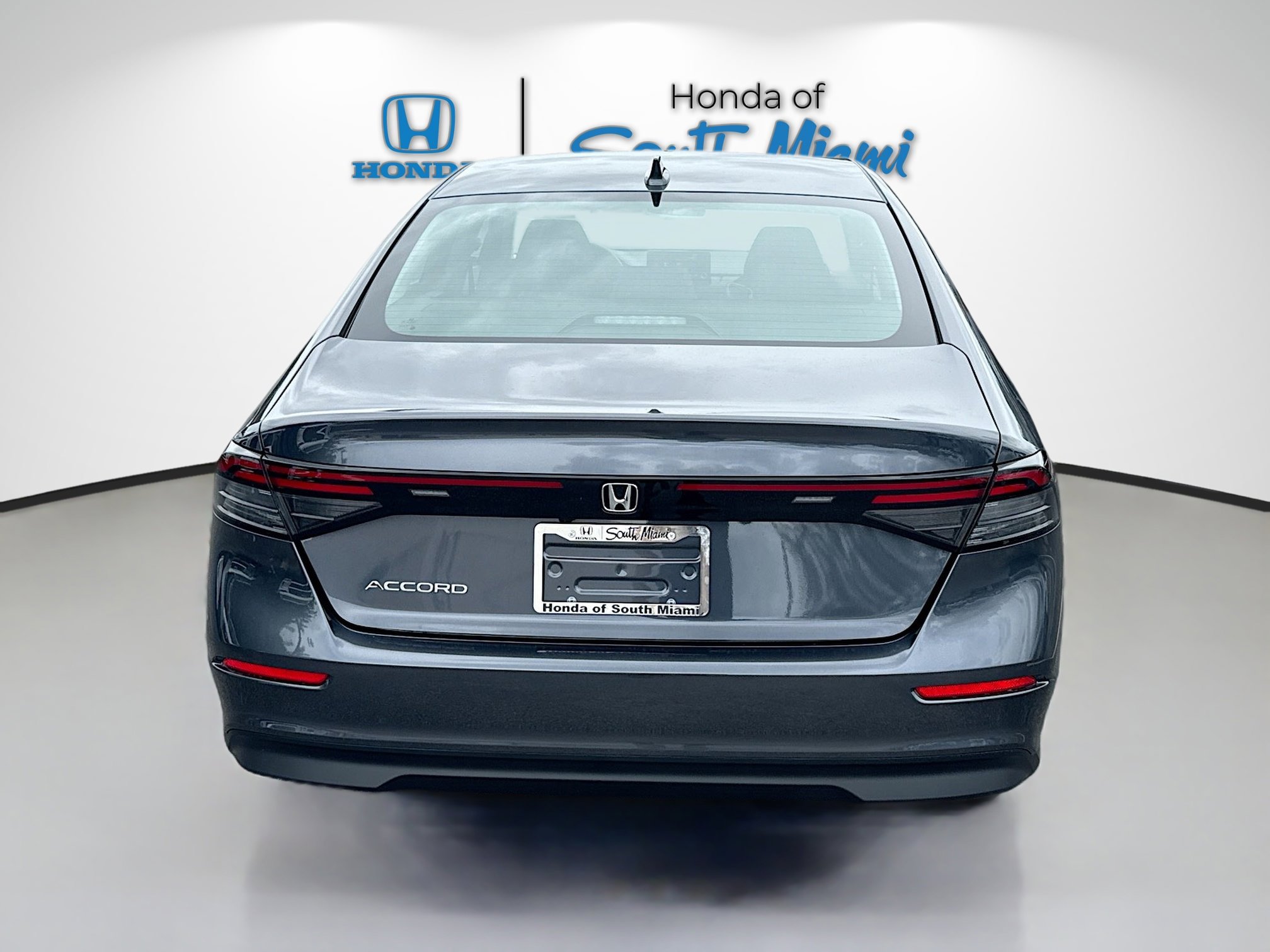 2025 Honda Accord LX photo 5