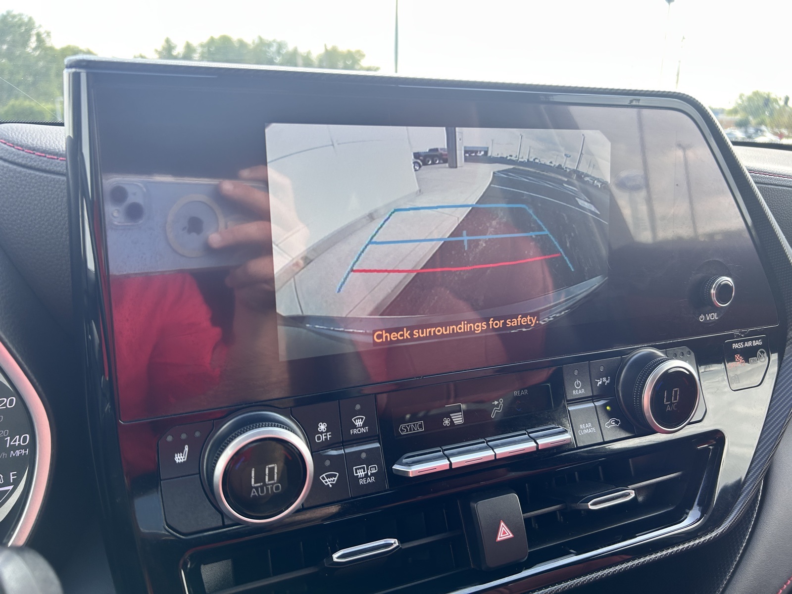 2023 Toyota Highlander XSE photo 36