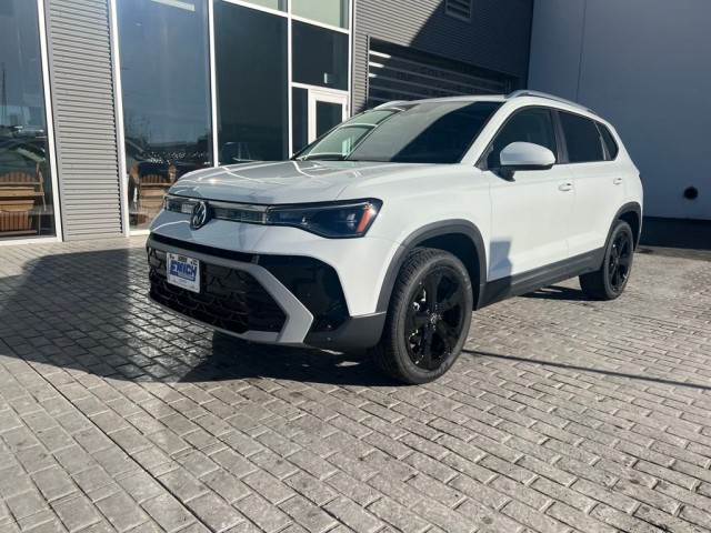 2025 Volkswagen Taos