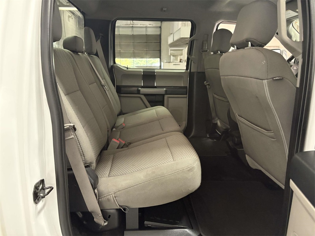 2019 Ford F-250 XLT photo 23