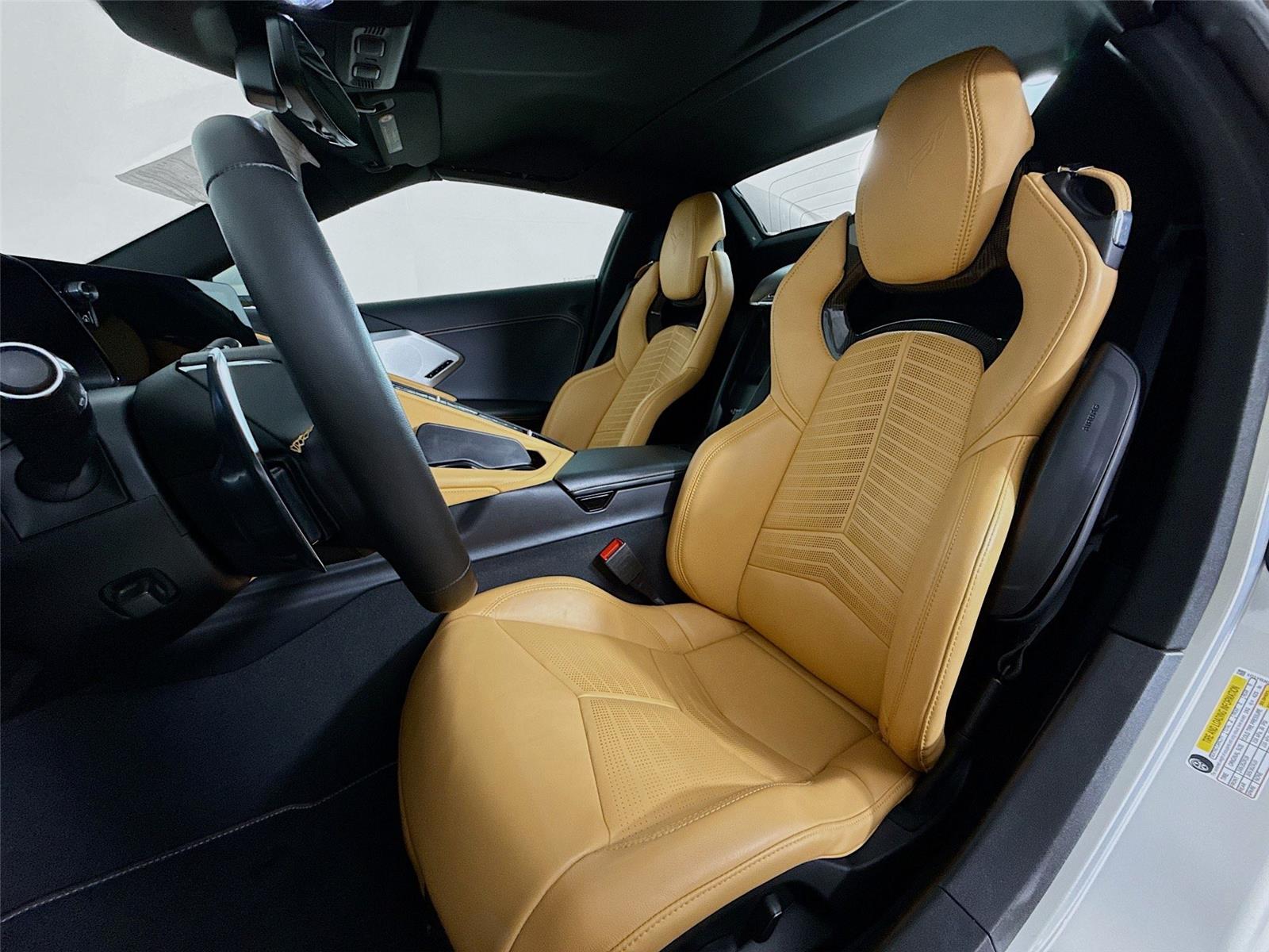2021 Chevrolet Corvette Stingray 2LT photo 20