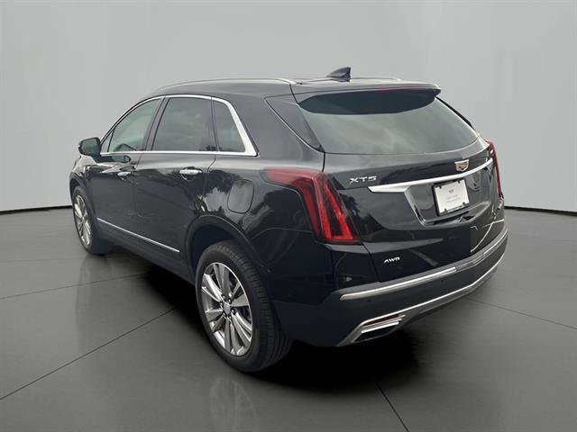 2023 Cadillac XT5 Premium Luxury photo 3