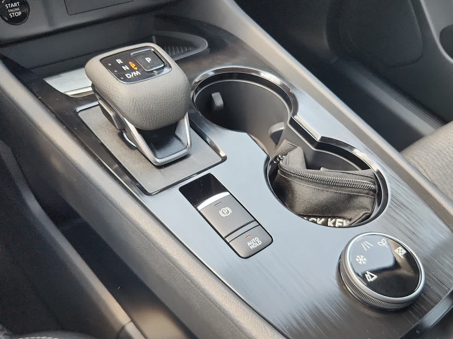 2026 Nissan Rogue SV photo 12