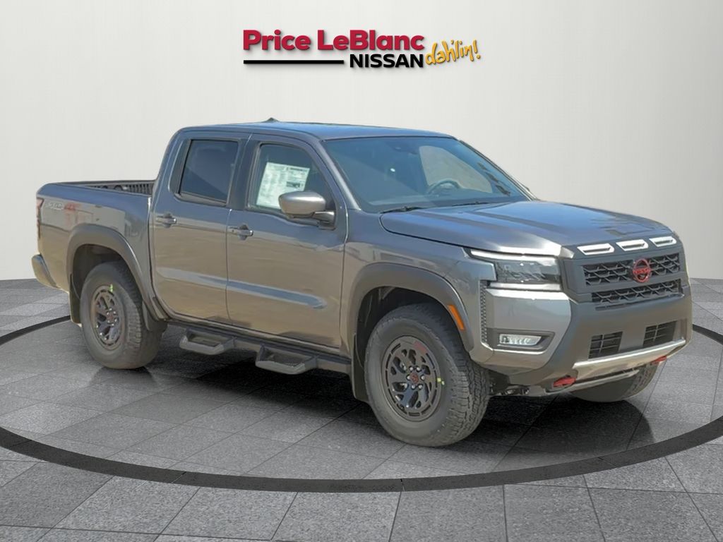 2026 Nissan Frontier PRO-4X's photo