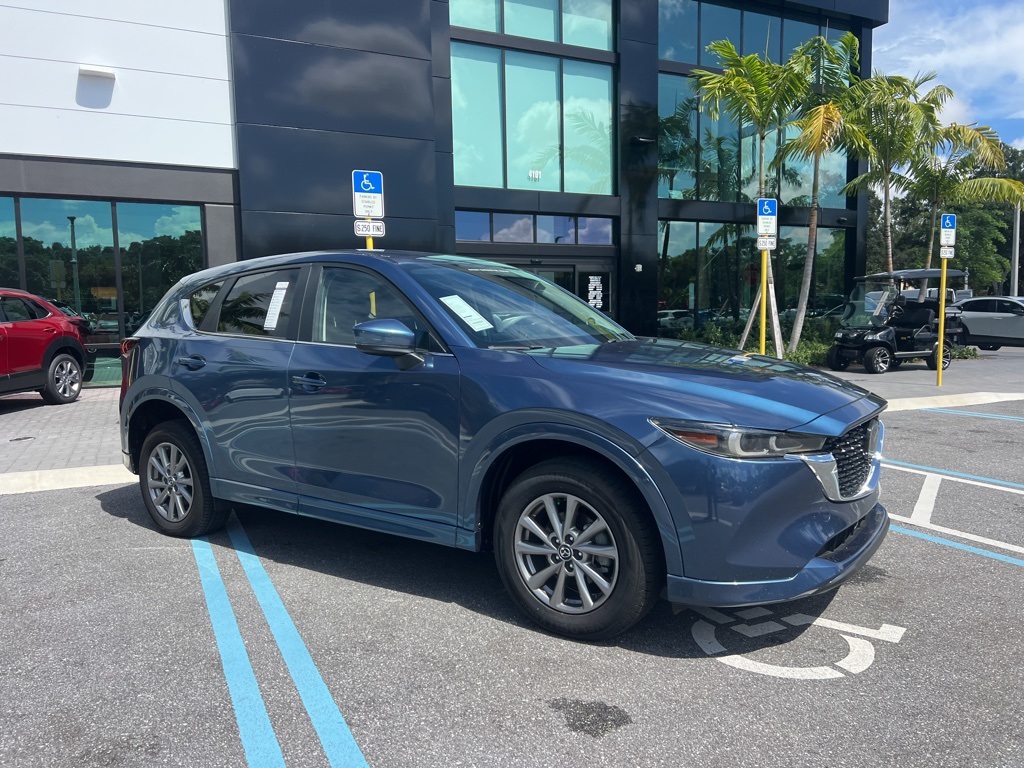2024 Mazda CX-5 2.5 Select photo 4