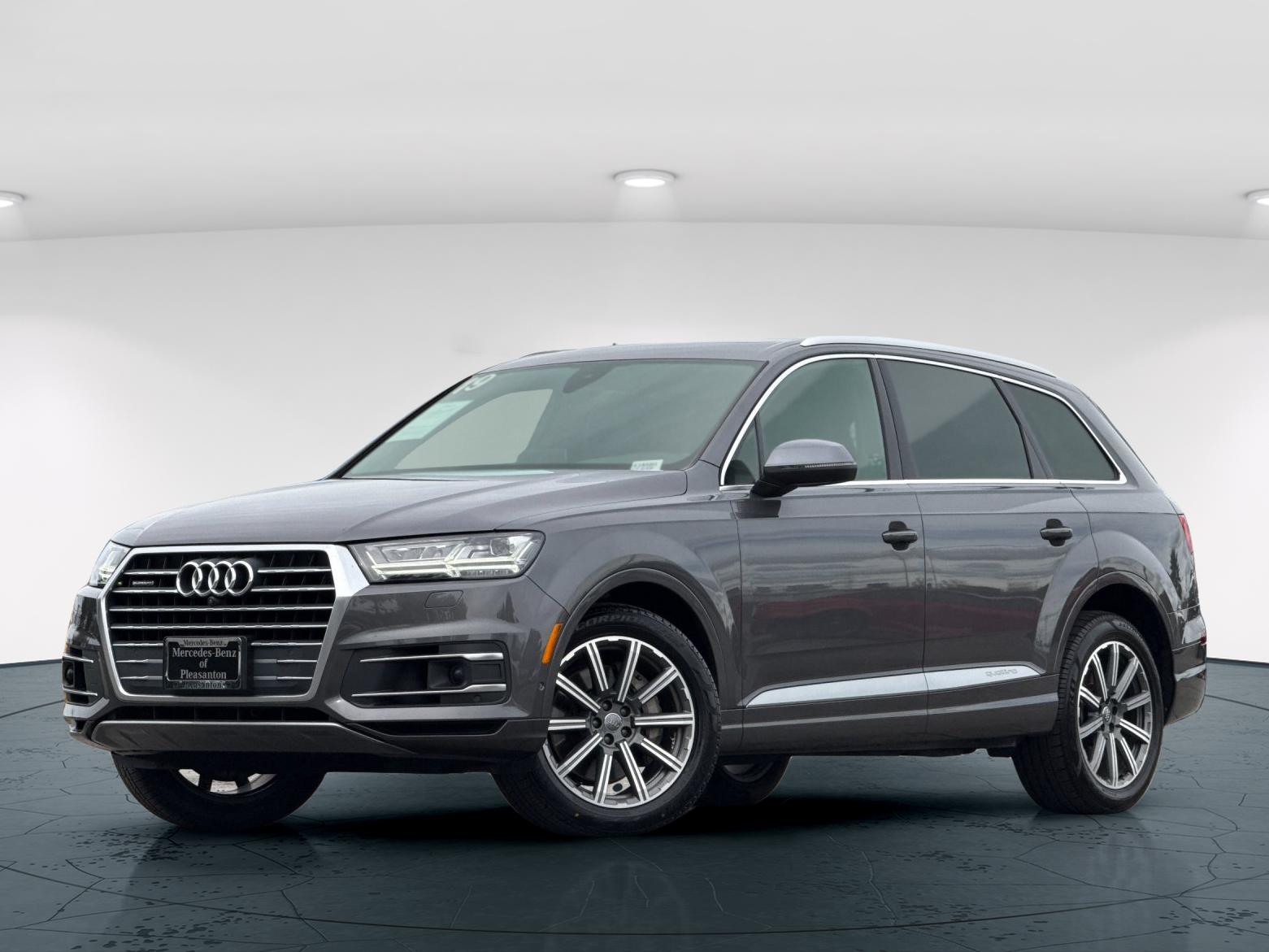 2019 Audi Q7 55 Premium photo 2