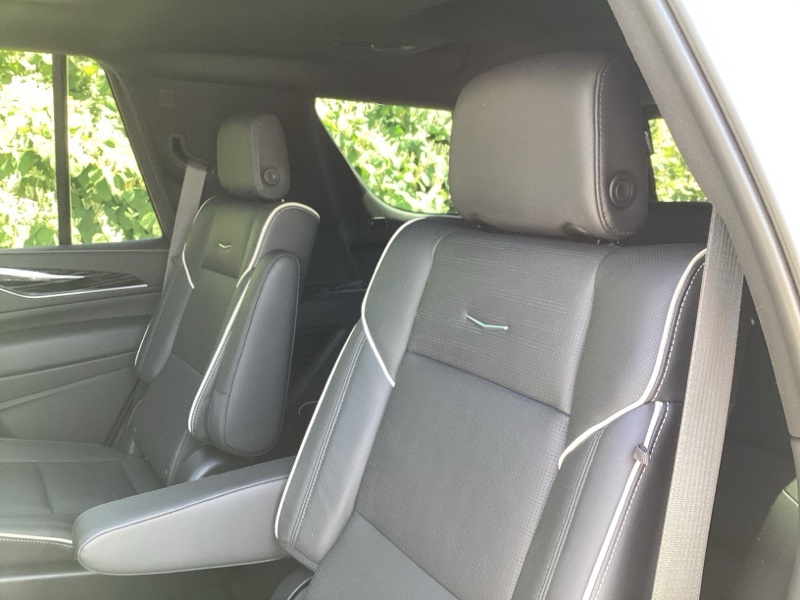 2022 Cadillac Escalade Sport photo 14