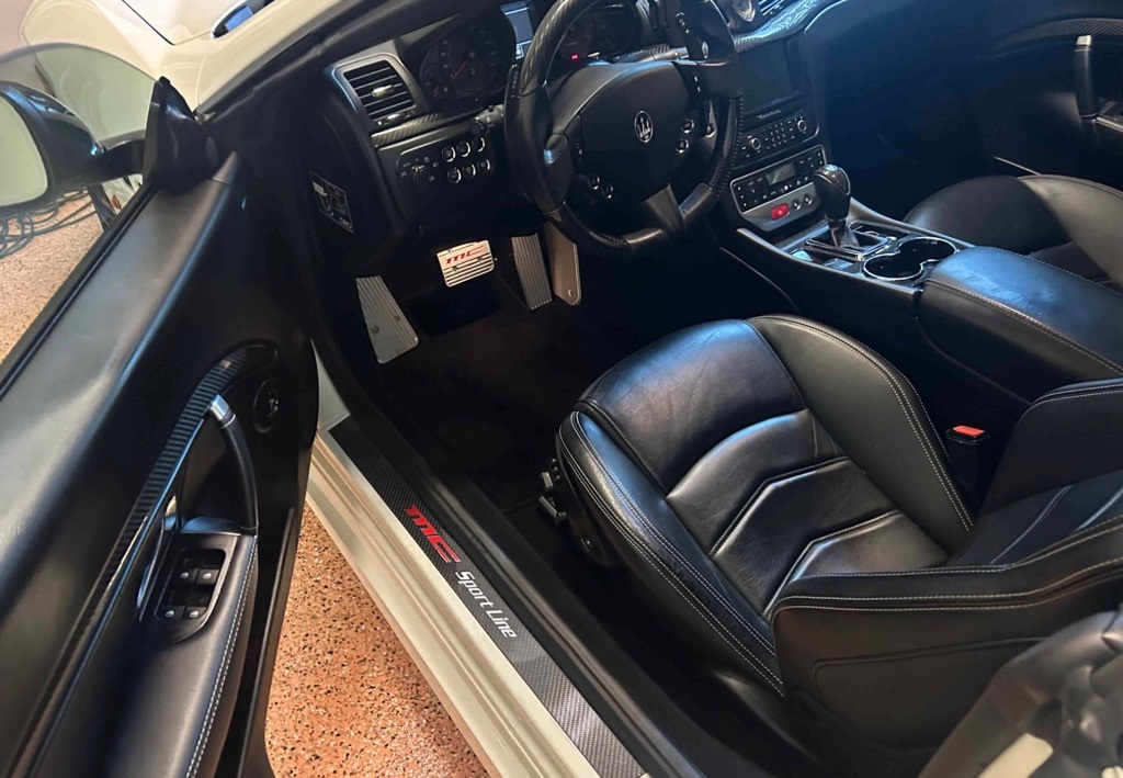 2015 Maserati Granturismo MC photo 3