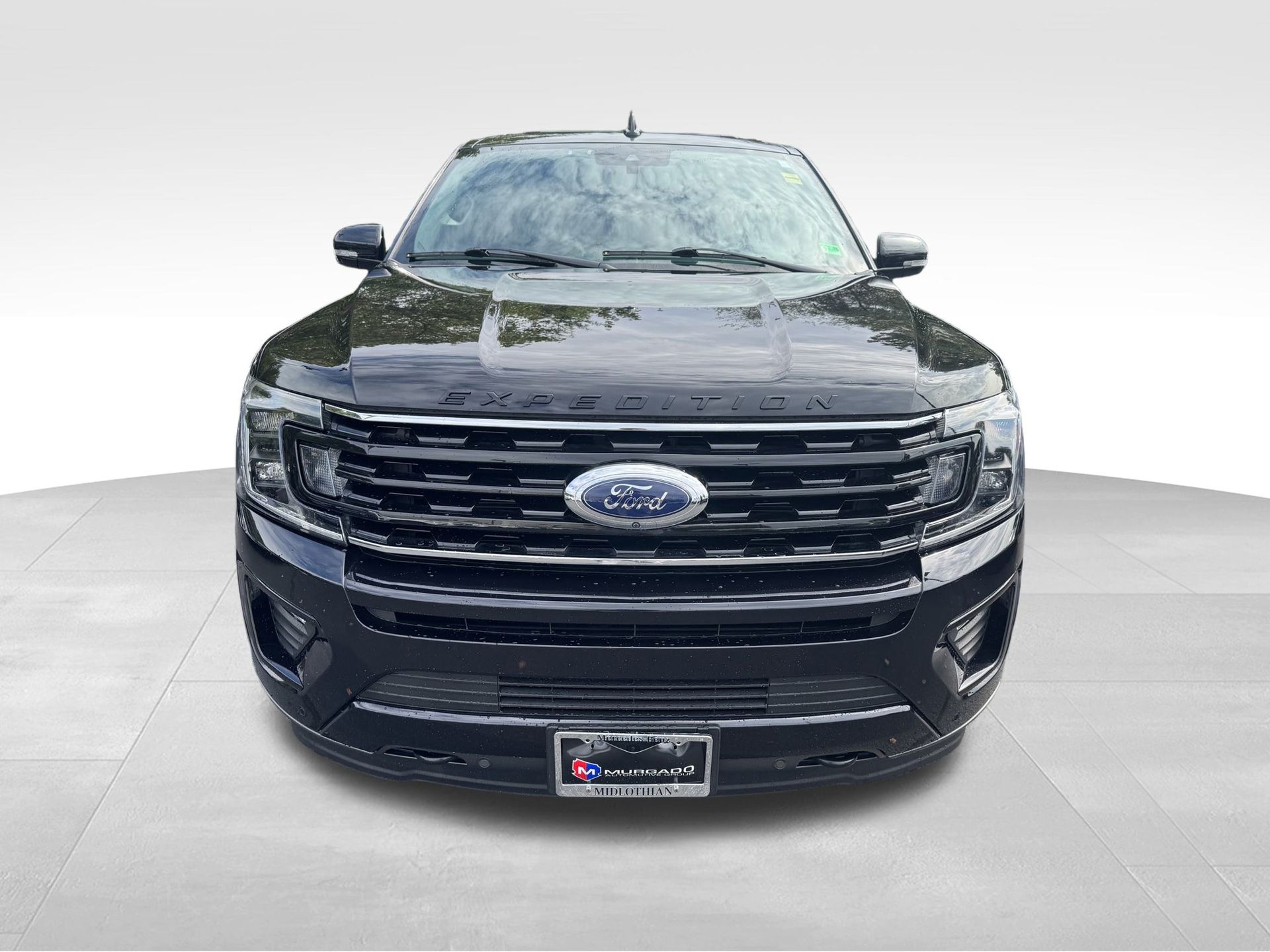 2021 Ford Expedition Limited photo 2