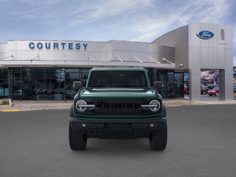 2025 Ford Bronco Outer Banks photo 4