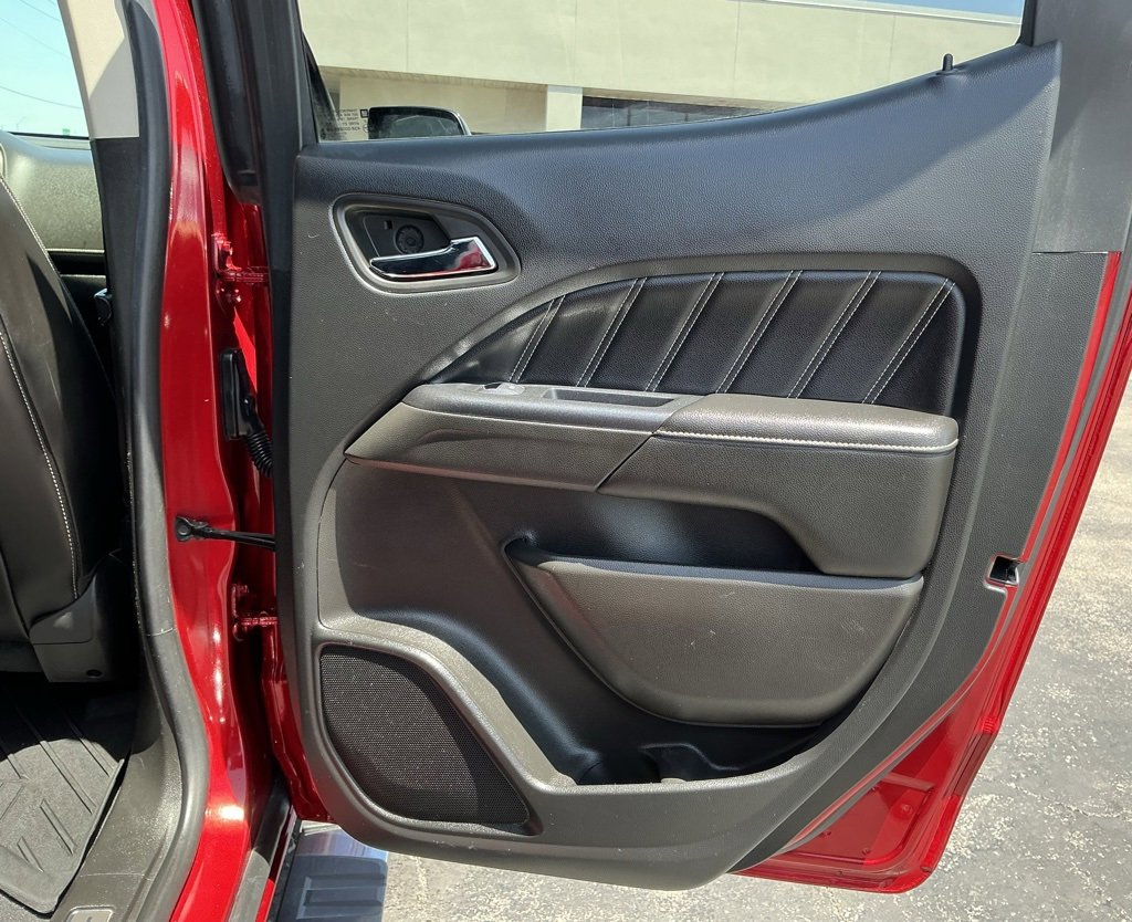 2022 Gmc Canyon Denali photo 32