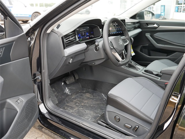 2025 Volkswagen Jetta 1.5T SE photo 7
