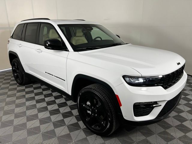 2025 Jeep Grand Cherokee Limited's photo