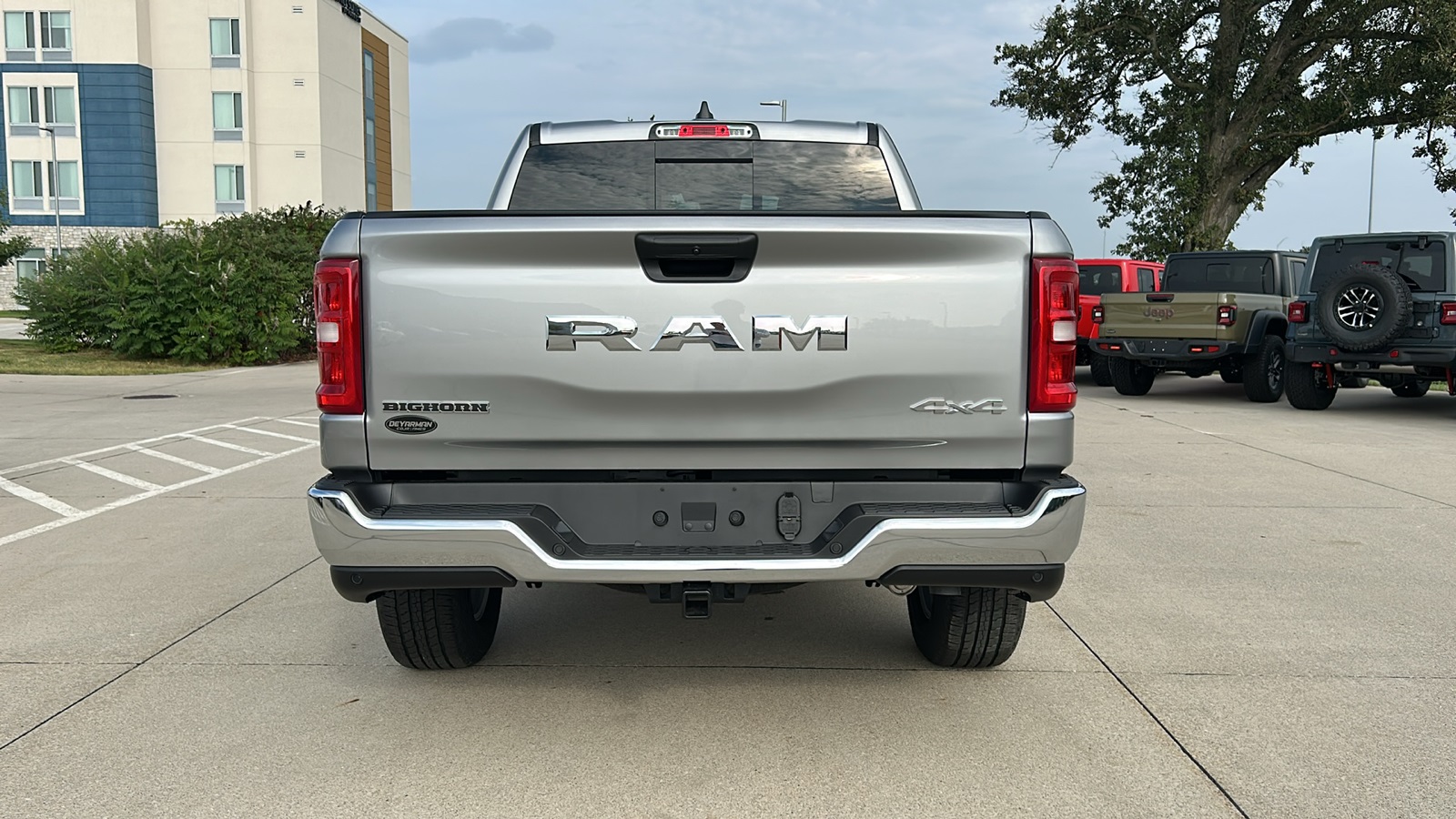 2025 Ram 1500 Big Horn Lone Star photo 4