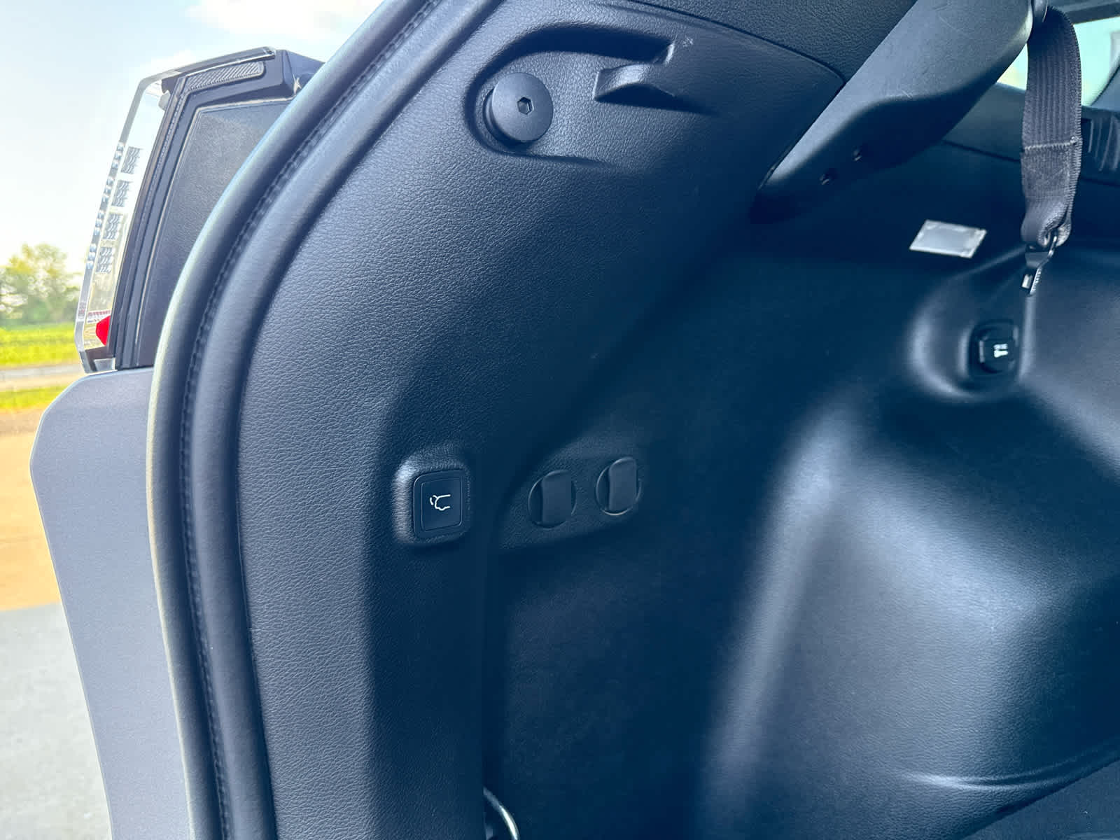 2022 Jeep Cherokee Trailhawk photo 14