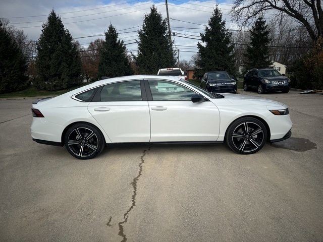 2025 Honda Accord Hybrid Sport photo 4