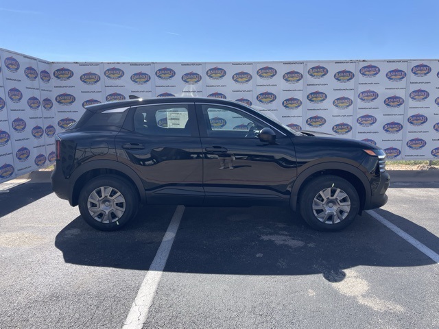 2026 Nissan KICKS S's photo