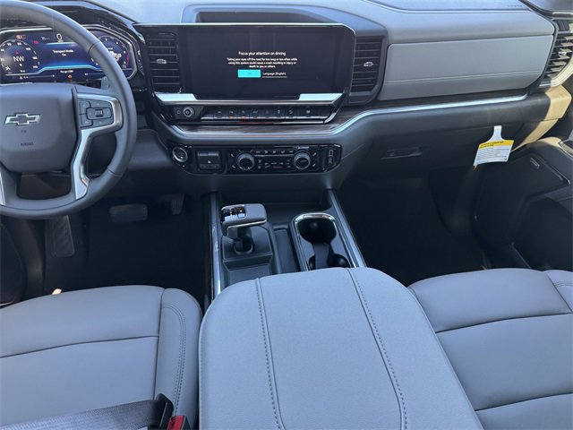 2025 Chevrolet Silverado 1500 RST photo 16