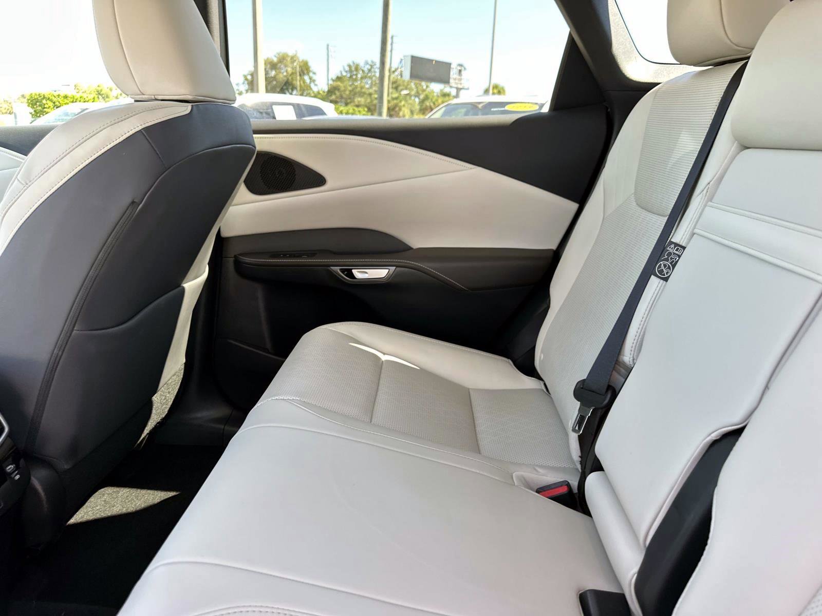 2023 Lexus RX 350 Premium photo 14