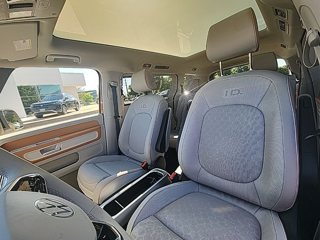 2025 Volkswagen ID. Buzz photo 11