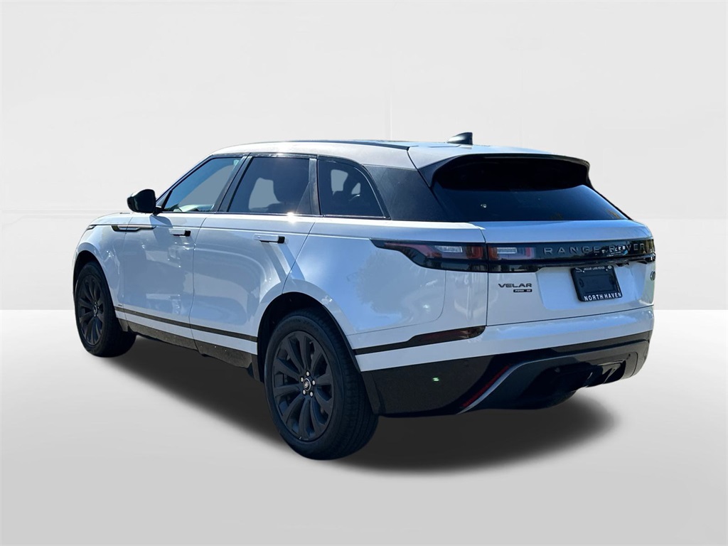 2018 Land Rover Range Rover Velar SE photo 2