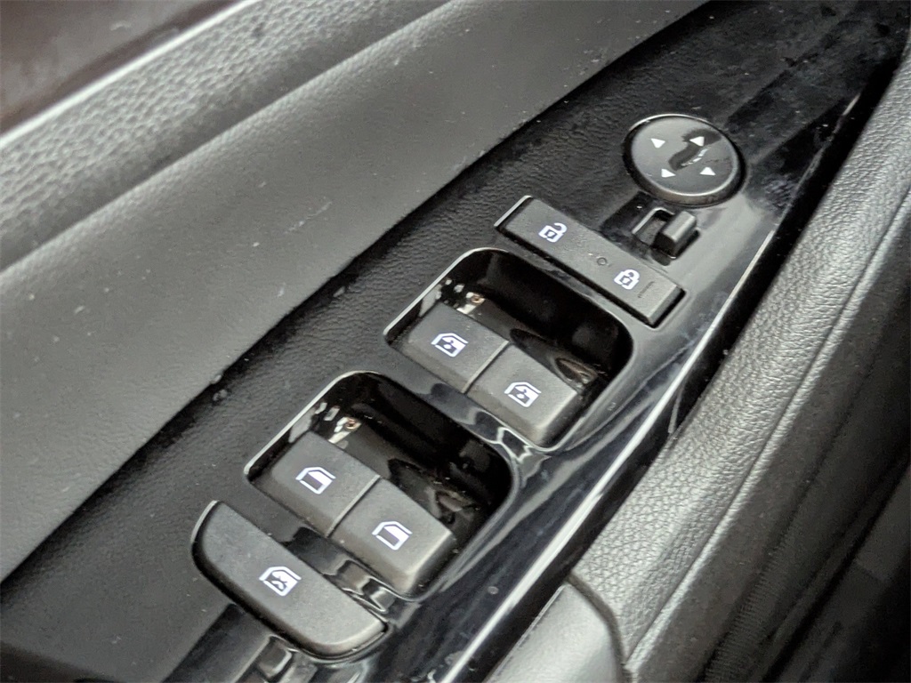 2024 Kia Sportage EX photo 23