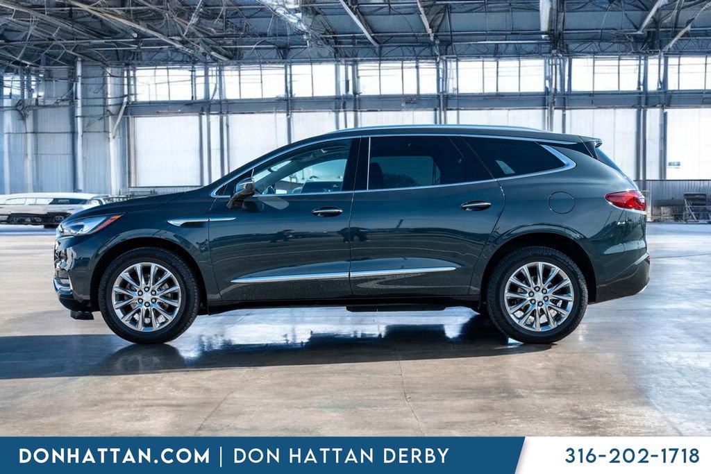 Used 2018 Buick Enclave Premium with VIN 5GAEVBKW9JJ230475 for sale in Park City, KS